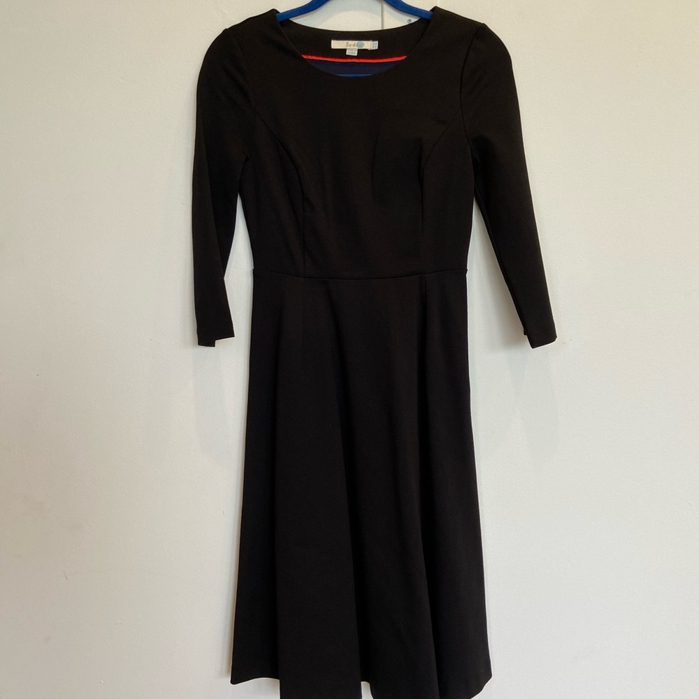 Boden midi black fitted ponte dress